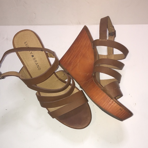 Lucky Brand Larinaa Brown Strappy Wedge Sandals - Picture 2 of 9